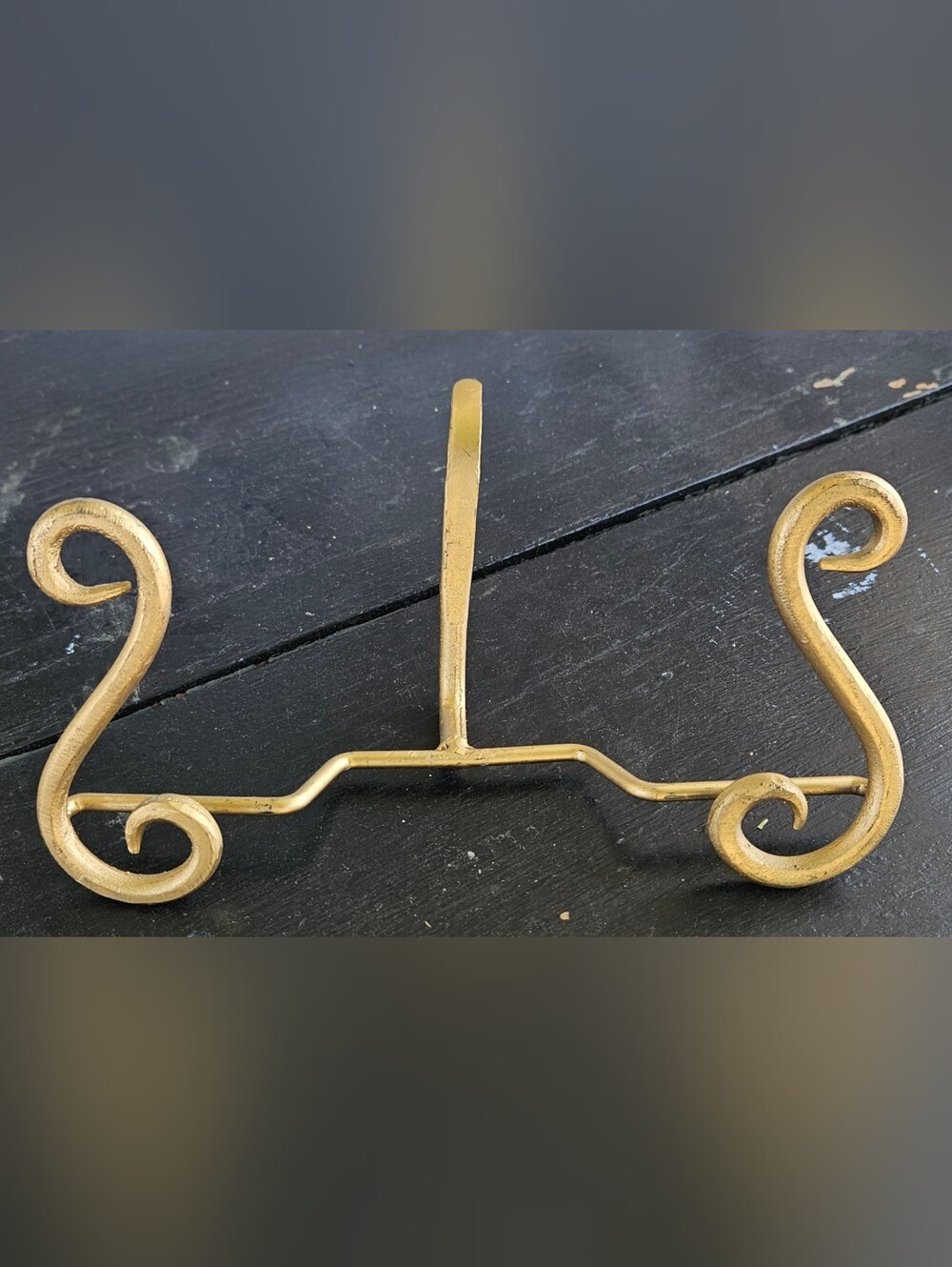 Gold Scroll Wall Plate/Art Display Hanger - Unbranded